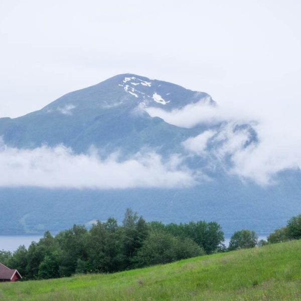 Hellesylt-crucero-fiordos-noruega