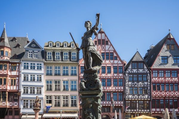 oferta-viaje-alemania-frankfurt-plaza-romer