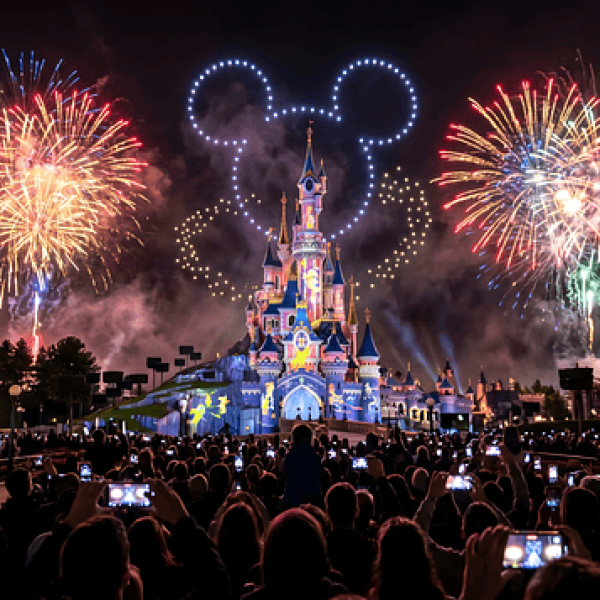 oferta-viaje-disneyland-fuegos-artificiales