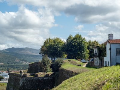 Cruzar la frontera para conocer la fortaleza portuguesa de Valença do Minho