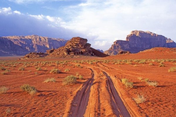 wadi-rum-desierto-guia-viaje-jordania